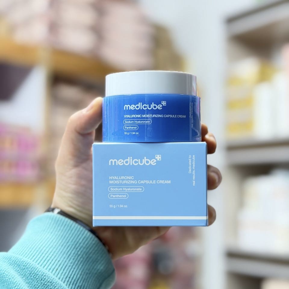 کرم هیالورونیک اسید کپسولی مدی کیوب MEDICUBE