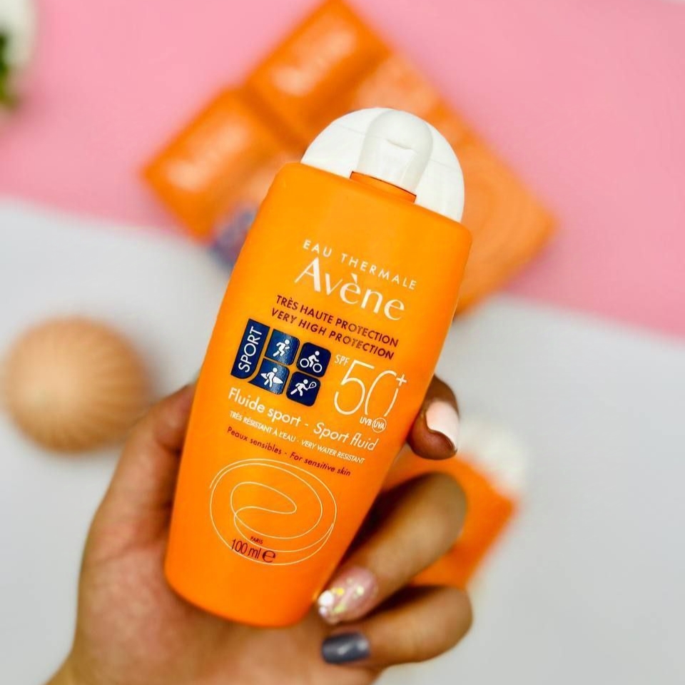 ضد آفتاب اون AVENE