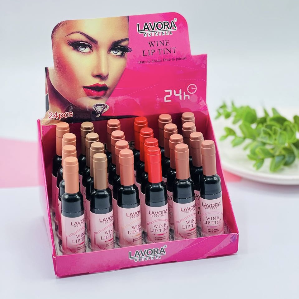 رژ لب خیس کره ایی لاورا LAVORA