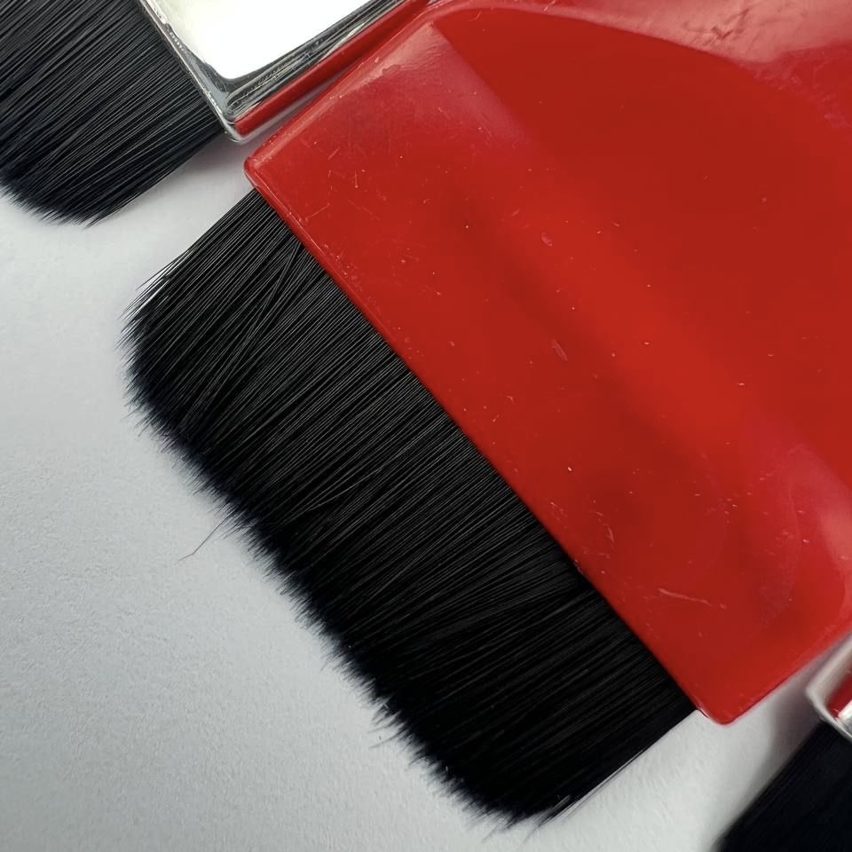 براش کرم پودر تیک تاکی