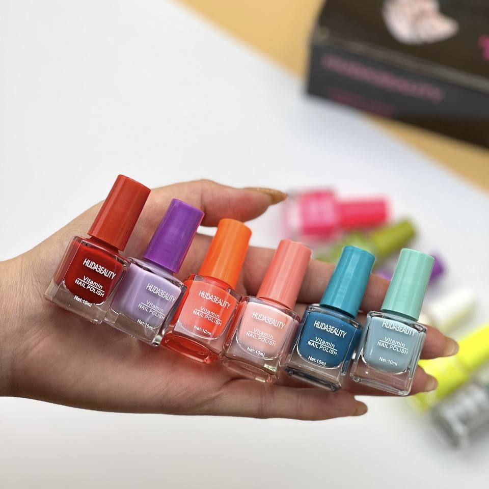 لاک هدی بیوتی HUDA BEAUTY