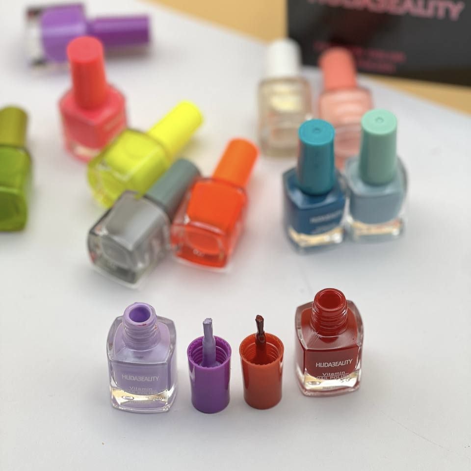 لاک هدی بیوتی HUDA BEAUTY