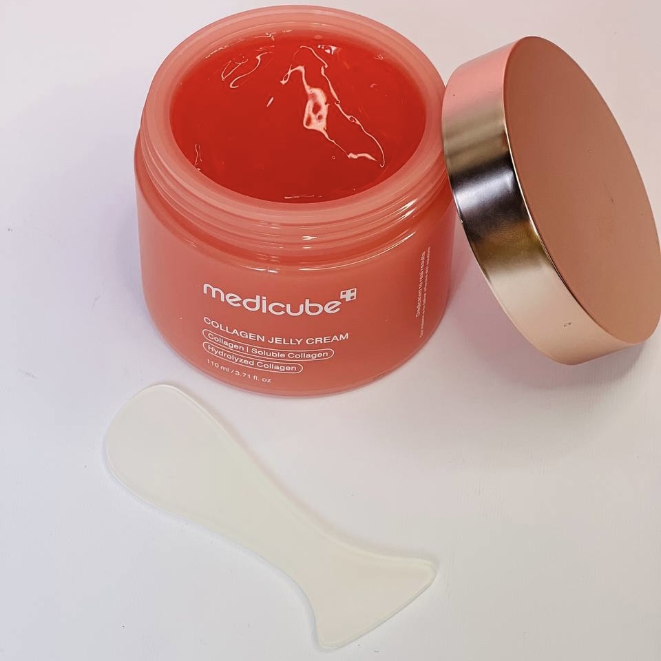 ژل کرم ابرسان کلاژن مدی کیوب MEDICUBE