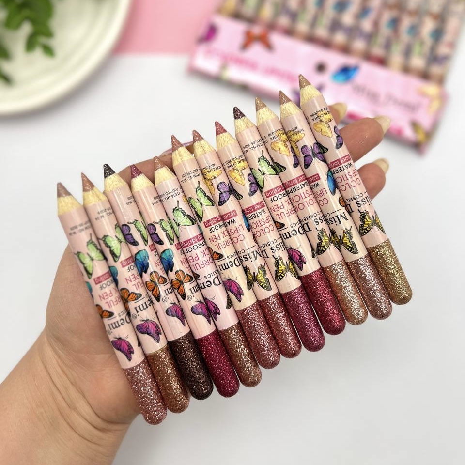 رژ لب مدادی گلیتری میس دمی MISS DEMI 12 عددی