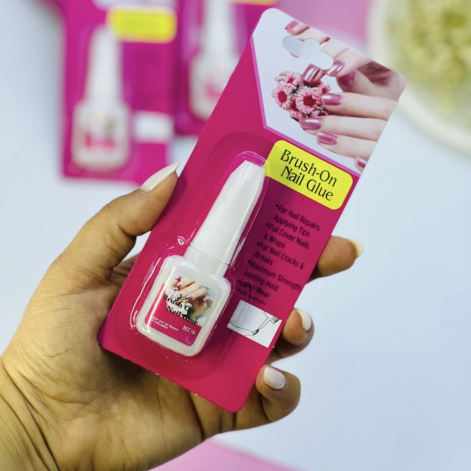 چسب ناخن لاکی