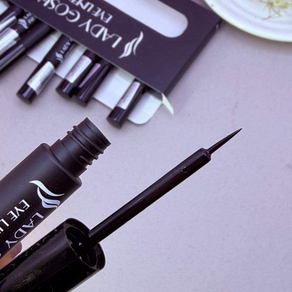 خط چشم مویی لیدی گاش LADY GOSH