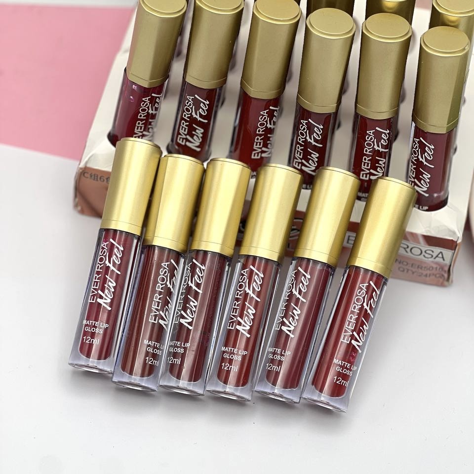 رژ لب مایع سر طلایی Ever Rosa