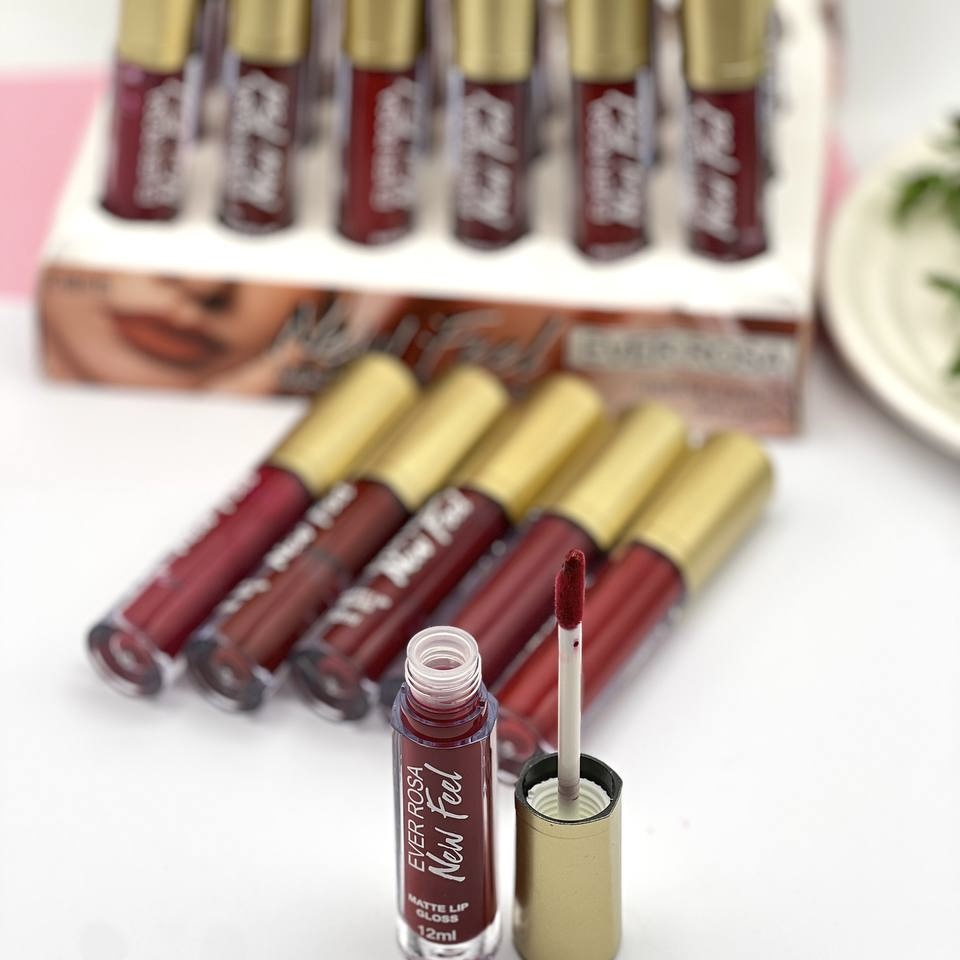 رژ لب مایع سر طلایی Ever Rosa